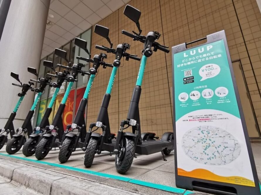 e-Scooter-Rental-Station-Iuup-japan